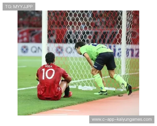 弗兰克：补时进球加11打10都没赢，但这就是足球，弗兰克篮球运动员